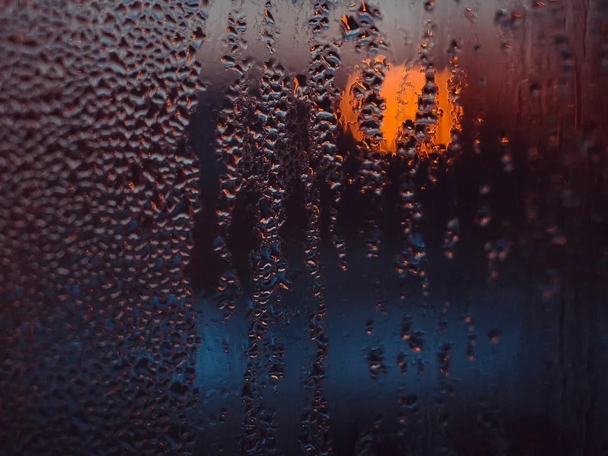 Immagine evocativa o concept, non fotografia del componente descritto